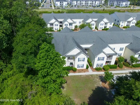 5006 Hunters Trail Wilmington NC 28405