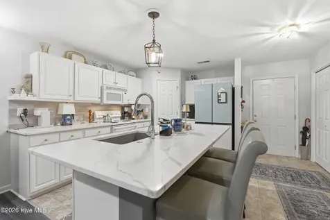5006 Hunters Trail Wilmington NC 28405
