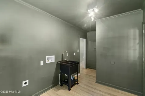 310 E Cliff Street Wallace NC 28466