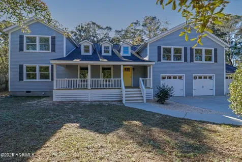 1111 Newton Drive SE Southport NC 28461