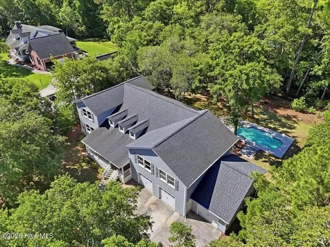1111 Newton Drive SE Southport NC 28461
