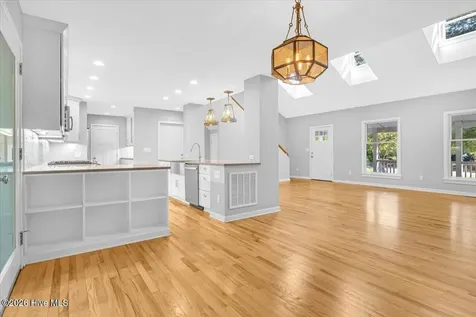 1111 Newton Drive SE Southport NC 28461