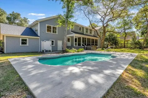 1111 Newton Drive SE Southport NC 28461