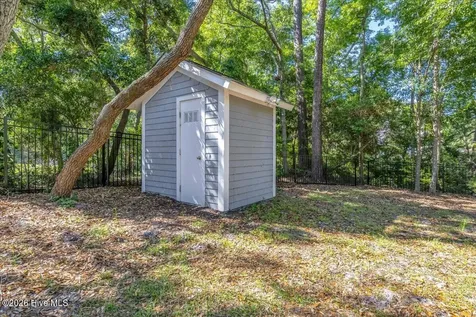 1111 Newton Drive SE Southport NC 28461