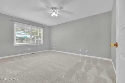 8207 Mainsail Lane Wilmington NC 28412