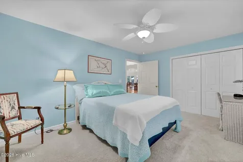 8207 Mainsail Lane Wilmington NC 28412