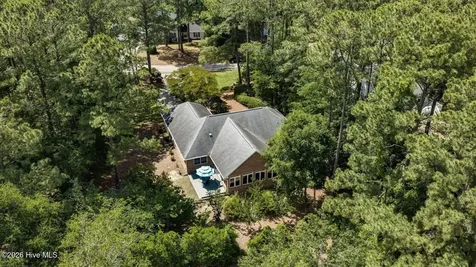 8207 Mainsail Lane Wilmington NC 28412