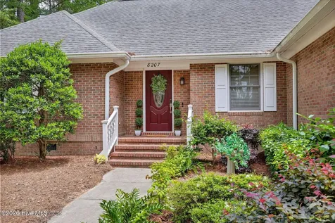 8207 Mainsail Lane Wilmington NC 28412