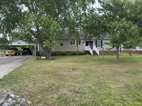 105 Clancey Court Elizabeth City NC 27909