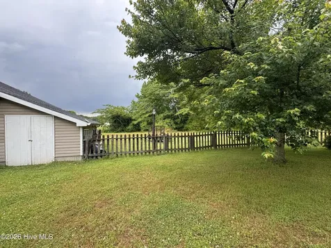 105 Clancey Court Elizabeth City NC 27909