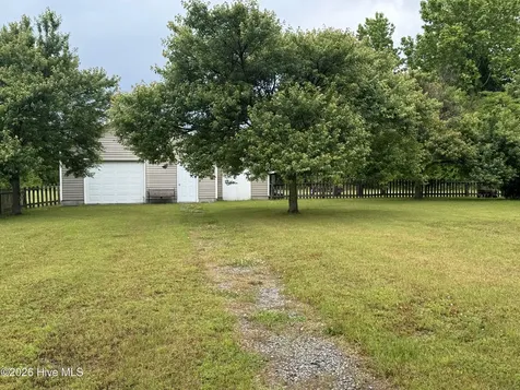105 Clancey Court Elizabeth City NC 27909