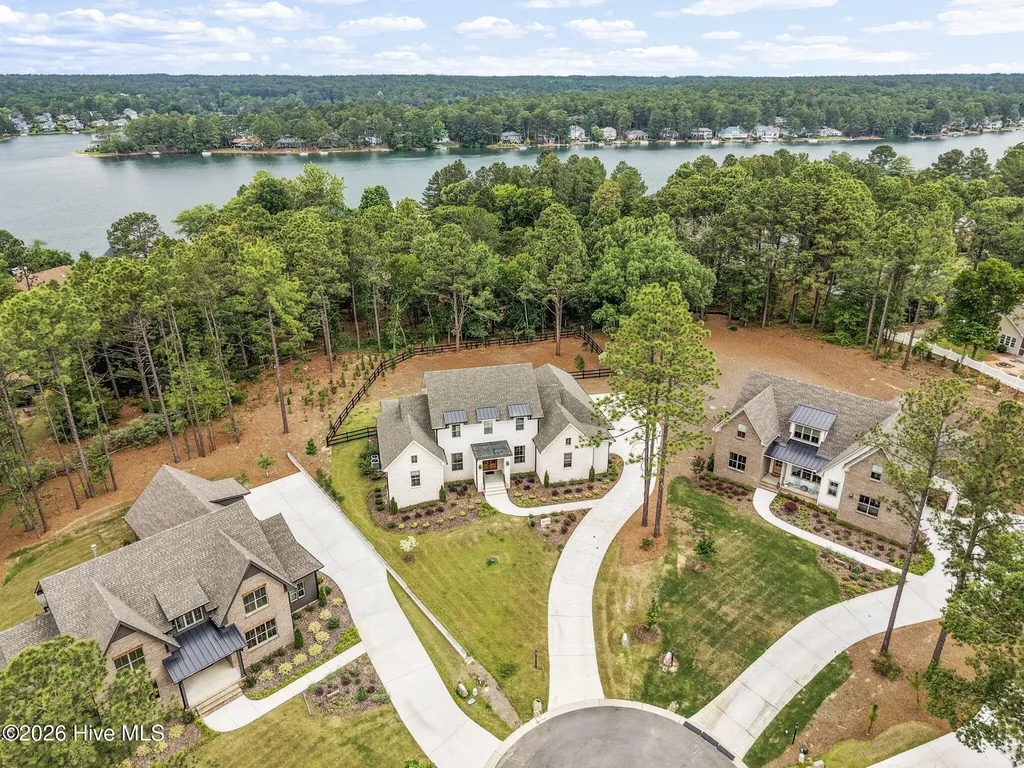 325 Sloan Lane Pinehurst NC 28374