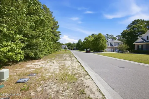 129 Summerset Landing Hampstead NC 28443