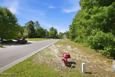 129 Summerset Landing Hampstead NC 28443