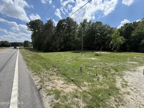 2684 Carolina Highway 111 S Seven Springs NC 28578