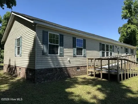 345 Nc 55 Highway W New Bern NC 28562