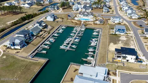 123 Seafaring Lane Hampstead NC 28443