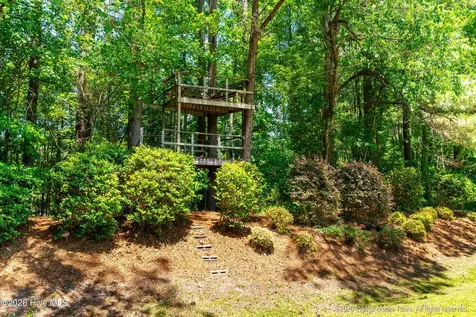 1313 Addison Court Winterville NC 28590