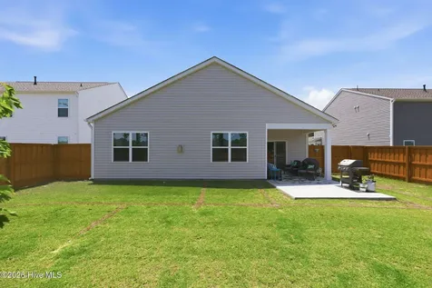 2005 Minnette Circle New Bern NC 28562