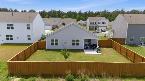 2005 Minnette Circle New Bern NC 28562