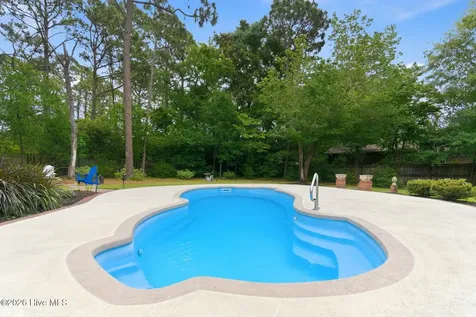2317 Waverly Drive Wilmington NC 28403