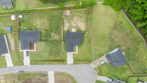 309 Belgian Court Richlands NC 28574