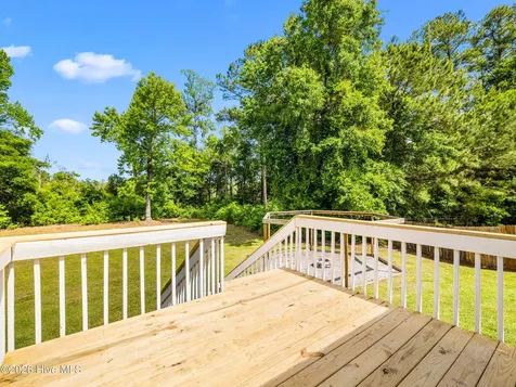 625 S Hampton Drive Jacksonville NC 28546
