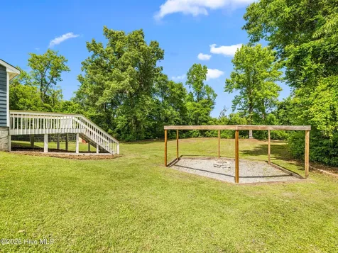 625 S Hampton Drive Jacksonville NC 28546