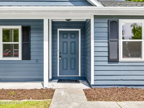 625 S Hampton Drive Jacksonville NC 28546