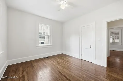 205 E 11th Street Washington NC 27889