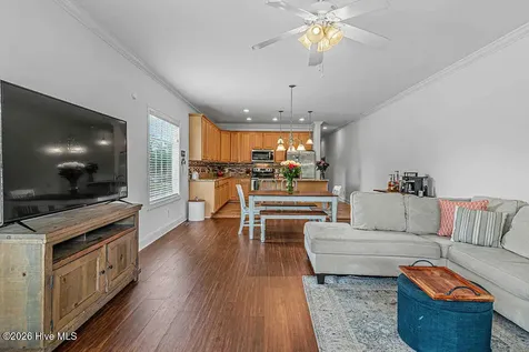 73 Court Street Jacksonville NC 28540