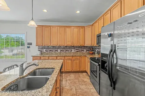 73 Court Street Jacksonville NC 28540