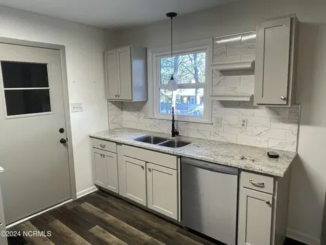 3332 Redfox Road Spring Lake NC 28390