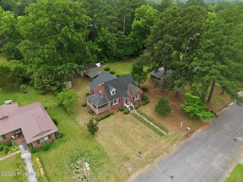 205 W Purvis Street Robersonville NC 27871