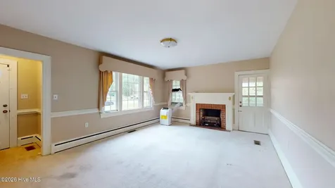 205 W Purvis Street Robersonville NC 27871