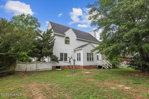 206 Creekside Drive Goldsboro NC 27534