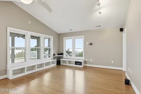 1510 Avery Street Morehead City NC 28557