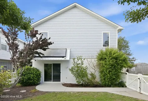 1510 Avery Street Morehead City NC 28557