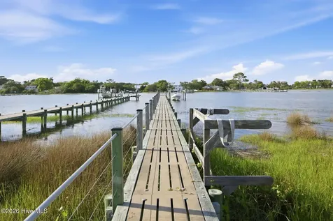 1510 Avery Street Morehead City NC 28557