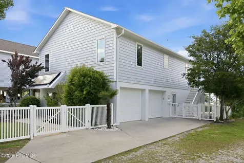 1510 Avery Street Morehead City NC 28557