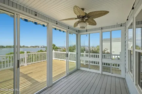 1510 Avery Street Morehead City NC 28557