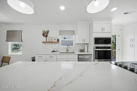 313 Greenville Avenue Carolina Beach NC 28428