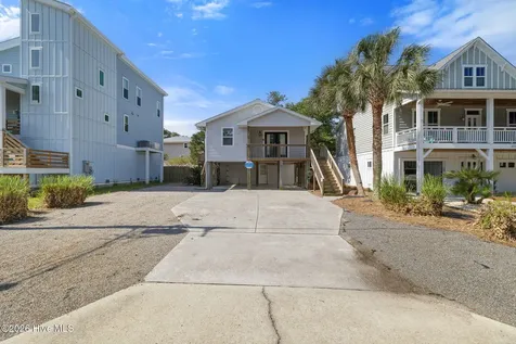 313 Greenville Avenue Carolina Beach NC 28428