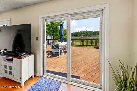 738 Dawson Creek Road Arapahoe NC 28510