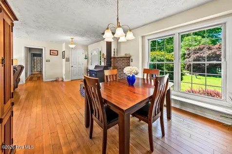 738 Dawson Creek Road Arapahoe NC 28510