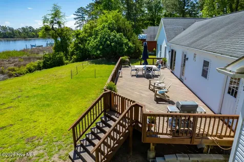 738 Dawson Creek Road Arapahoe NC 28510