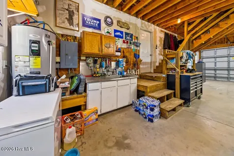 738 Dawson Creek Road Arapahoe NC 28510