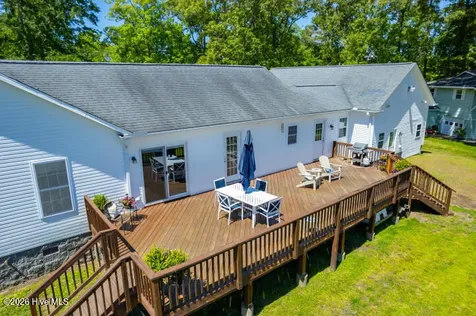 738 Dawson Creek Road Arapahoe NC 28510