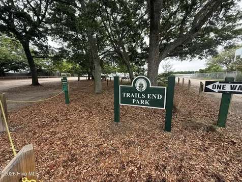 214 Trails End Road Wilmington NC 28409
