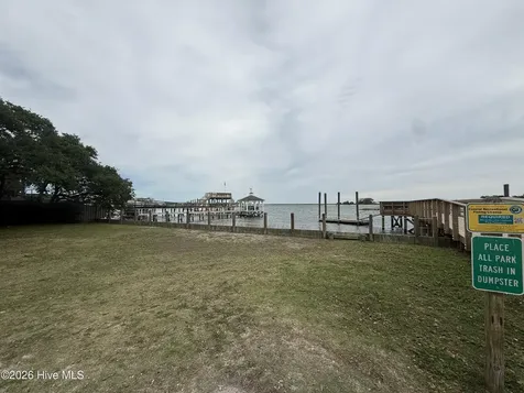 214 Trails End Road Wilmington NC 28409